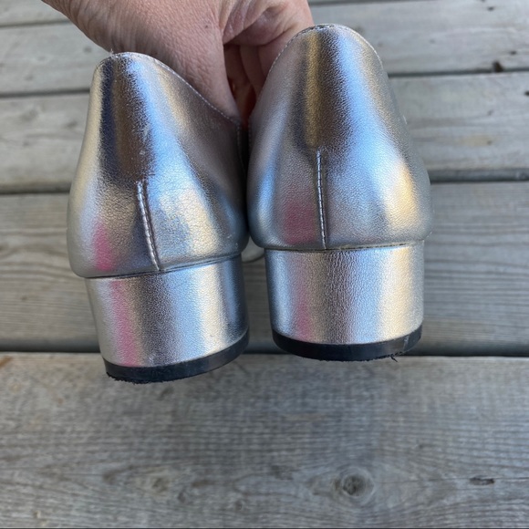 Steve Madden Timbir Silver Short Heels - Picture 4 of 12